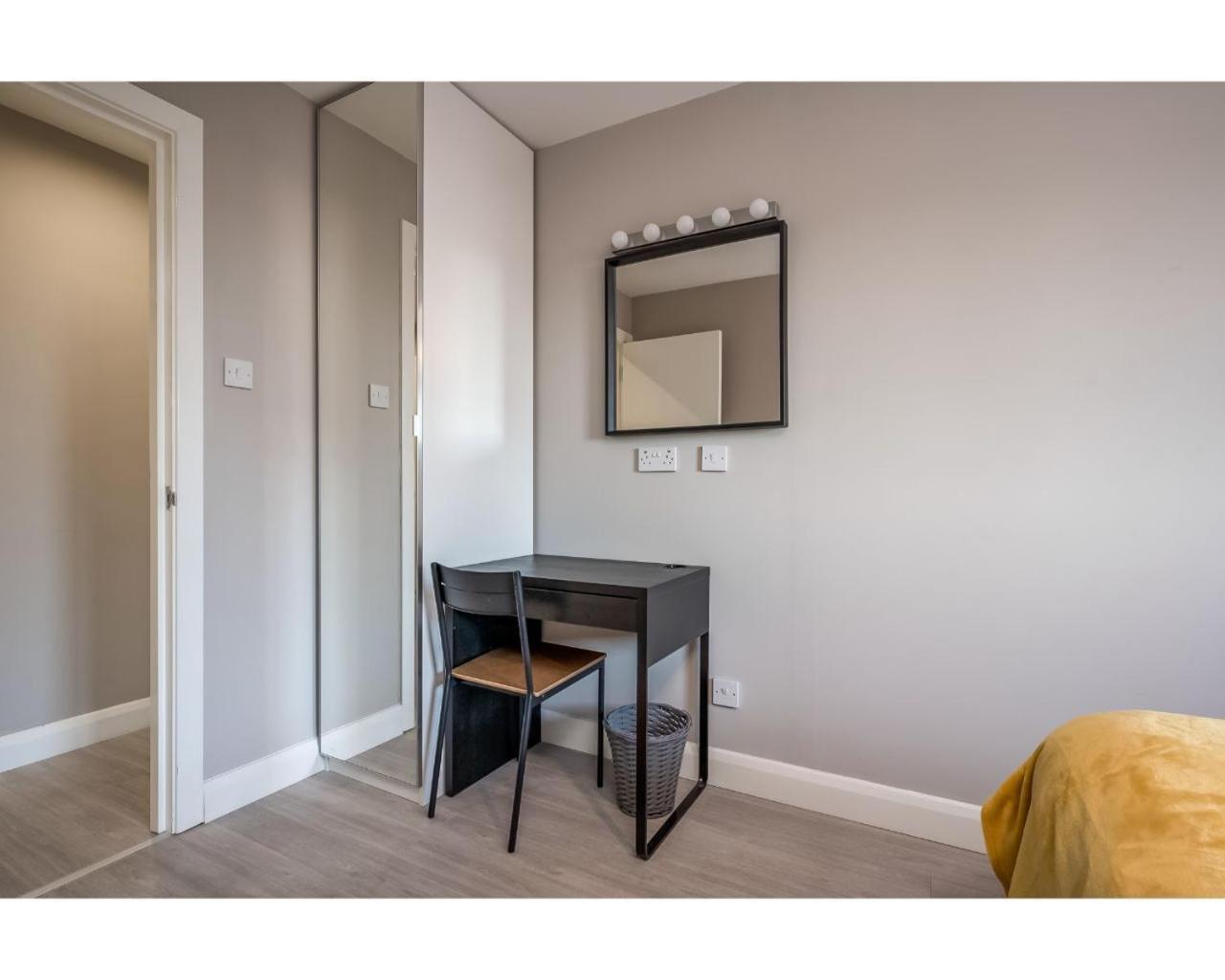 Central Belfast Apartments: Citygate Szoba fotó