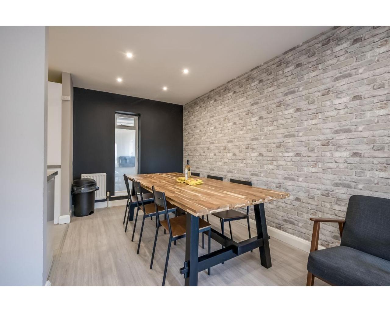 Central Belfast Apartments: Citygate Szoba fotó